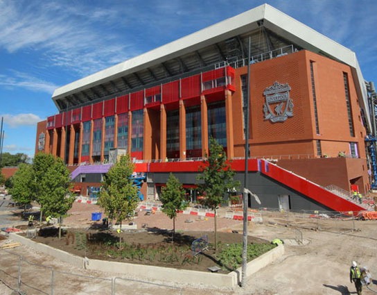 fotbalovy-zajezd-liverpool-anfield-road-stadion
